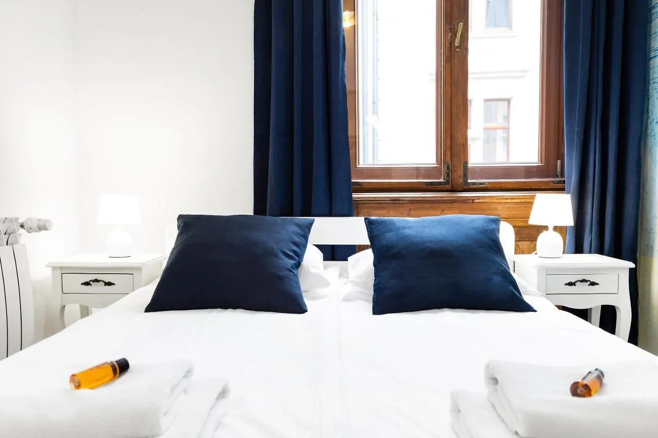 Magnificent Apartments Zyblikiewicza 11A, Central Location Krakow Poland